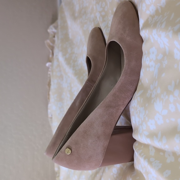 Calvin Klein Pumps - Picture 2 of 7